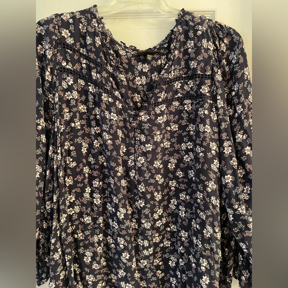 Lane Bryant Floral Navy Women's Top size 26/28